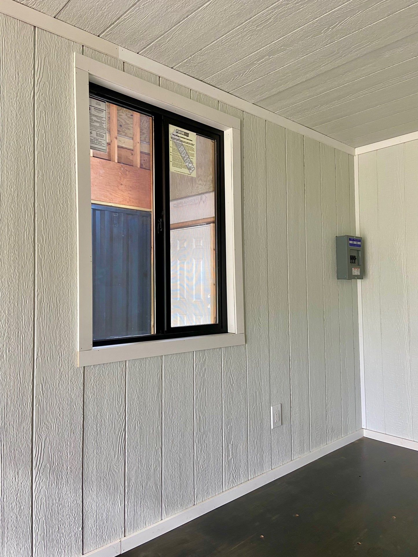 Shipping Container Office – Fully Equipped Model