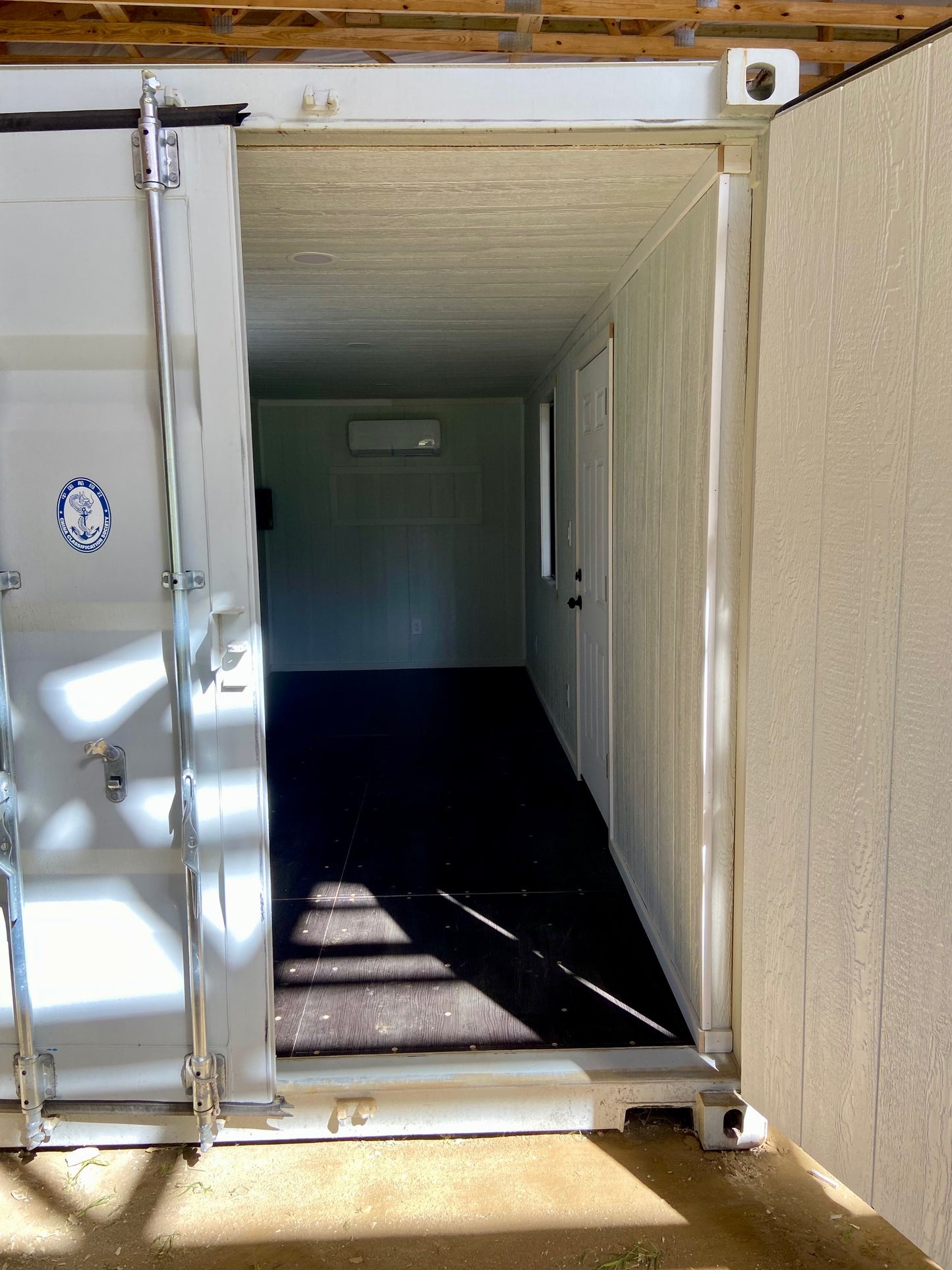 Shipping Container Office – Fully Equipped Model