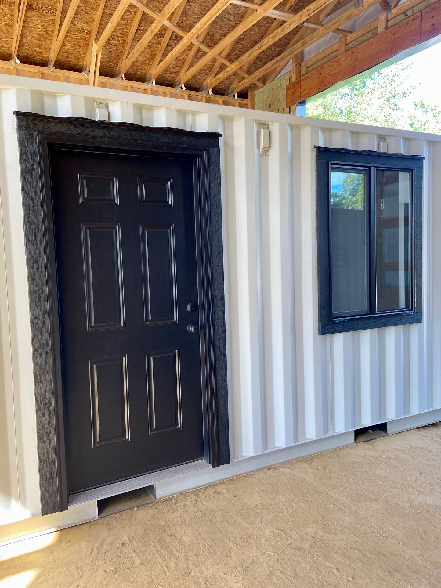 Shipping Container Office – Fully Equipped Model