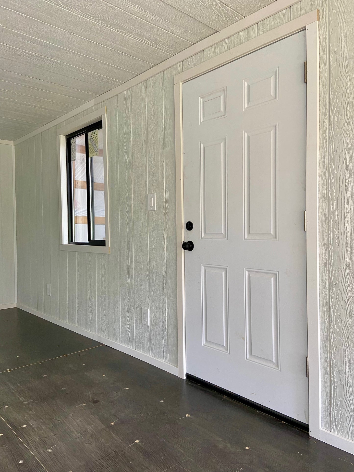 Shipping Container Office – Fully Equipped Model